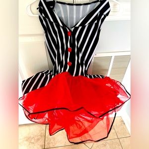 Revolution Girls Dance Costume (back/white/red, Large)